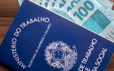 Guedes confirma prorrogação de jornada de trabalho reduzida por mais dois meses